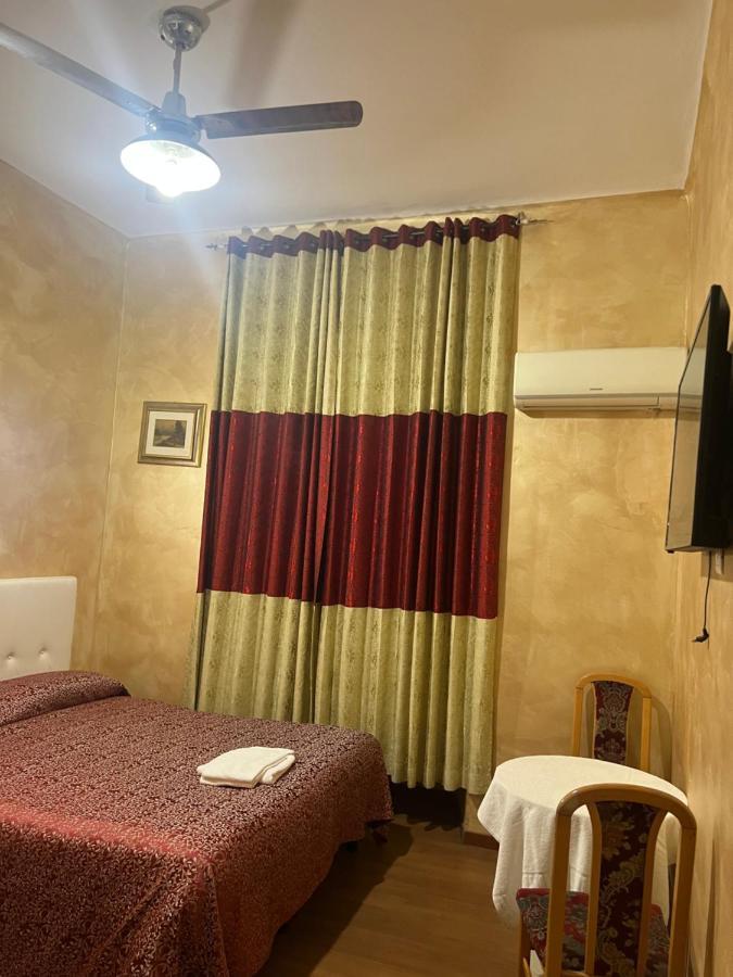 Roma Guest House מראה חיצוני תמונה