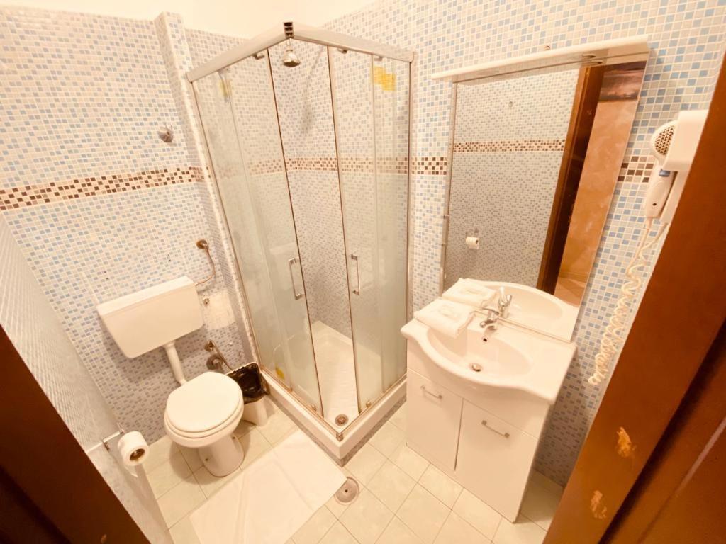 Roma Guest House מראה חיצוני תמונה